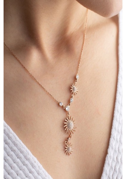 925 Ayar Gümüş Akışlı Güneş Kolye fırsatları