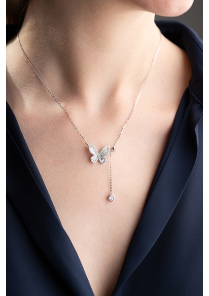 925 Ayar Gümüş Baget Taşlı Kelebek Kolye