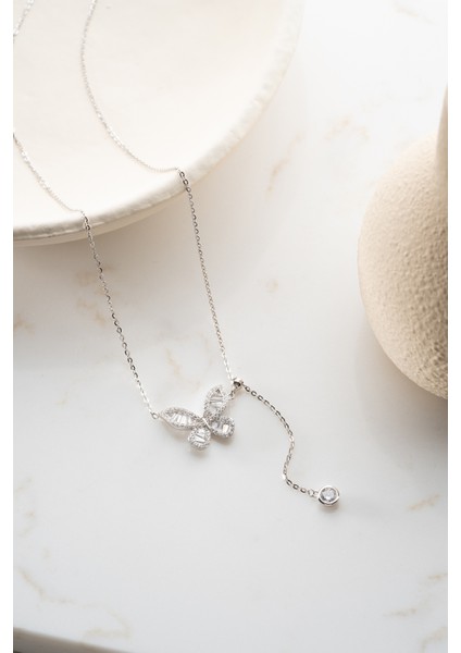 925 Ayar Gümüş Baget Taşlı Kelebek Kolye modelleri