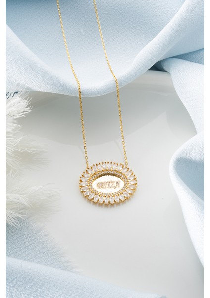 925 Ayar Gümüş Oval Baget Isimli Kolye fırsatları