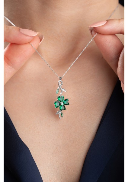 925 Ayar Gümüş Dönen Çiçek Kolye modelleri