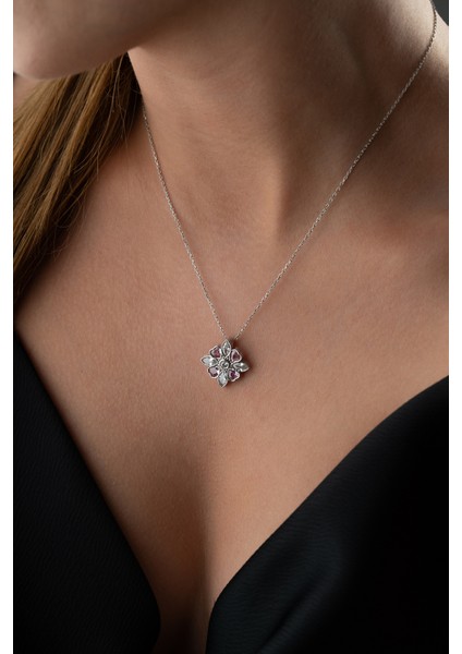 925 Ayar Gümüş Pembe Taşlı Manolya Çiçeği Kolye