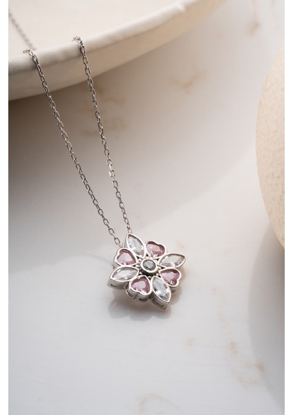 925 Ayar Gümüş Pembe Taşlı Manolya Çiçeği Kolye indirimleri