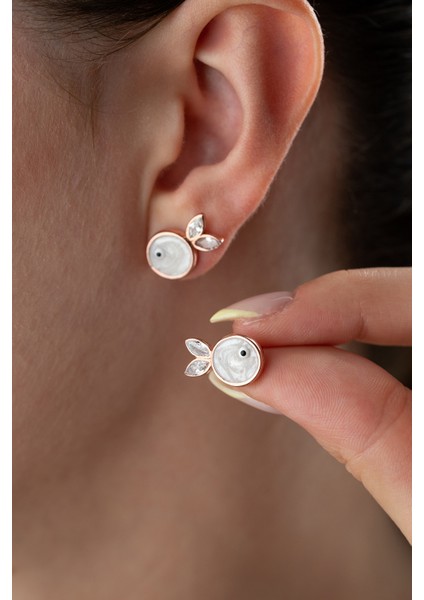 925 Ayar Gümüş Beyaz Mineli Balık Küpe fiyatları