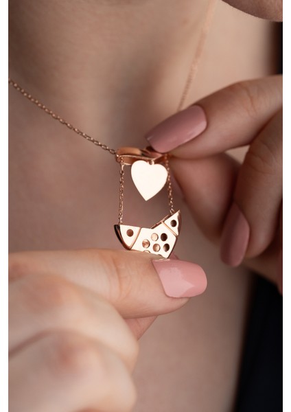 925 Ayar Gümüş Isim Yazılabilen Kalp Kolye fiyatları