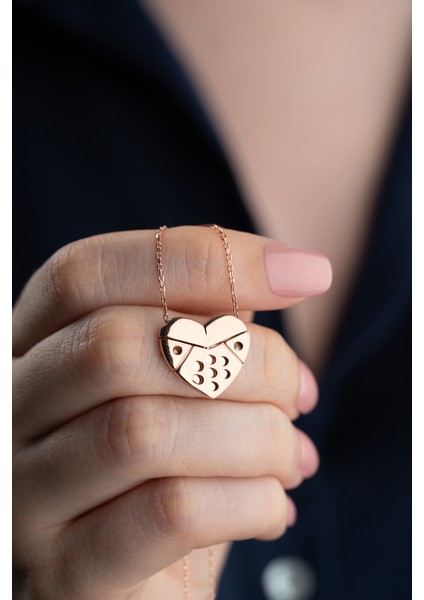 925 Ayar Gümüş Isim Yazılabilen Kalp Kolye modelleri