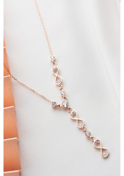 925 Ayar Gümüş Akışlı Sonsuzluk Kolye