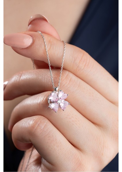 925 Ayar Gümüş Dönen Pembe Çiçek Kolye fırsatları