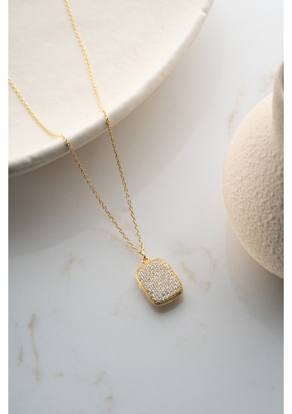 925 Ayar Gümüş Taşlı Isimli Kolye fırsatları