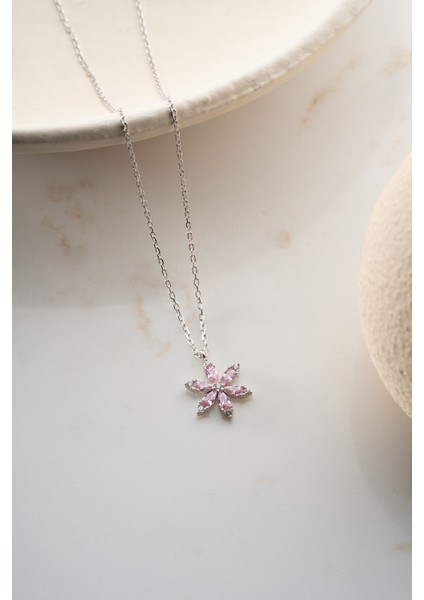 925 Ayar Gümüş Pembe Taşlı Lotus Kolye fırsatları