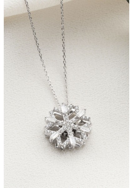 925 Ayar Dönen Kartanesi Gümüş Kolye fırsatları