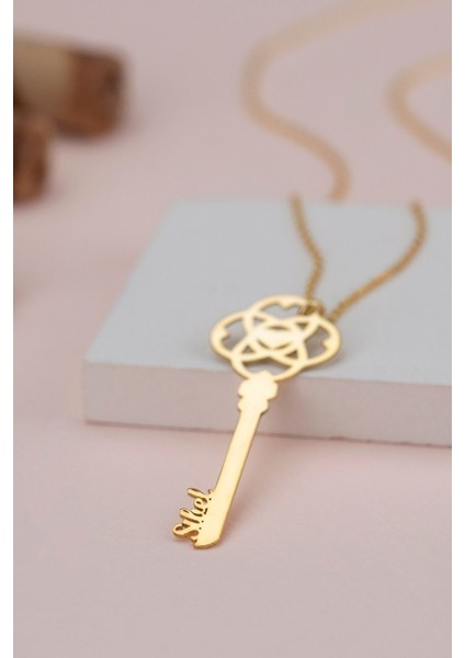 925 Ayar Gümüş Isimli Anahtar Kolye modelleri