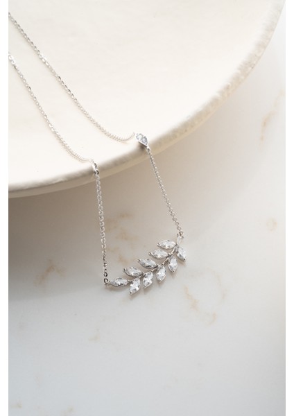 925 Ayar Gümüş Yaprak Moldel Kolye fırsatları