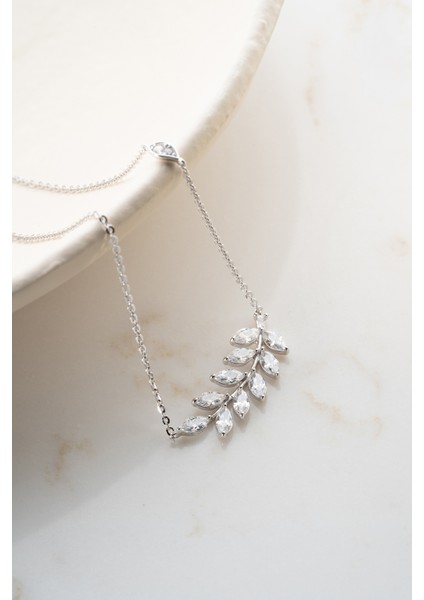 925 Ayar Gümüş Yaprak Moldel Kolye indirimleri