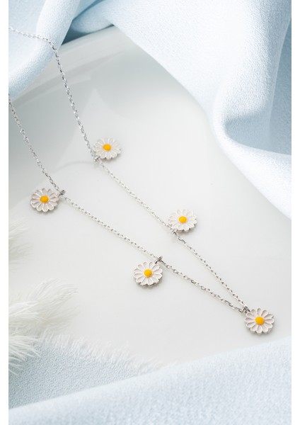 925 Ayar Gümüş 5'li Papatya Kolye modelleri