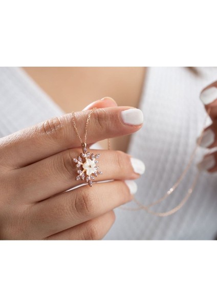 925 Ayar Gümüş Sedefli Güllü Kartanesi Kolye indirimleri