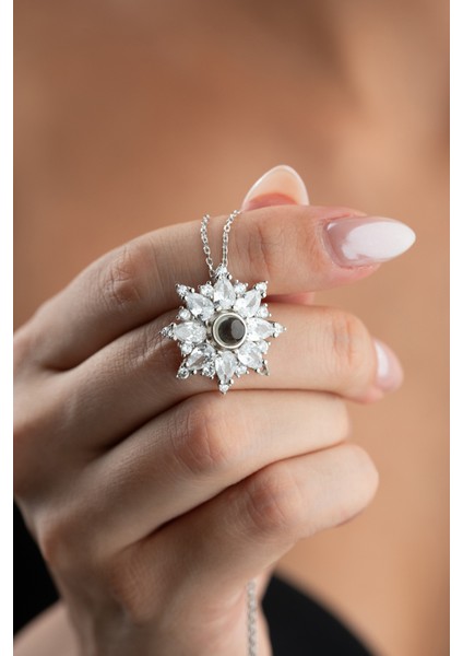 925 Ayar Gümüş 100 Dilde Seviyor Lotus Kolye modelleri