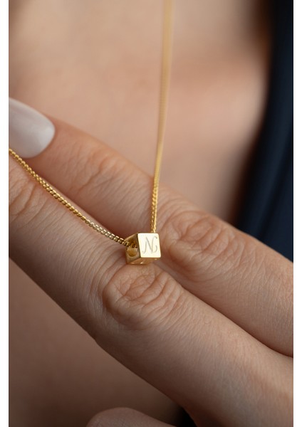 925 Ayar Gümüş Kişiye Özel Küp Harf Kolye fiyatları