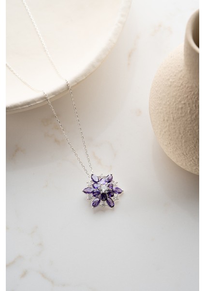 925 Ayar Gümüş Mor Oval Zirkon Taşlı Lotus