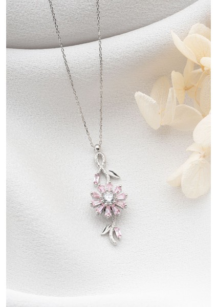 925 Ayar Gümüş Dönen Çiçek Kolye modelleri