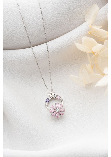 925 Ayar Gümüş Pembe Çiçekli Dönen Kolye fırsatları