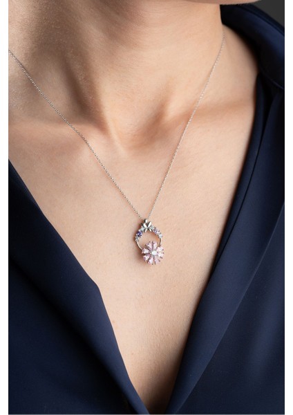 925 Ayar Gümüş Pembe Çiçekli Dönen Kolye indirimleri