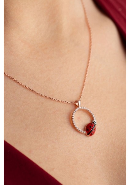 925 Ayar Gümüş Uğur Böcekli Halka Kolye fırsatları