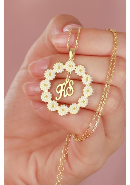 925 Ayar Gümüş Papatyalı Sallanan Harfli Kolye