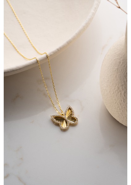 925 Ayar Gümüş Işıklı Kutuda Kelebek Model Kolye indirimleri