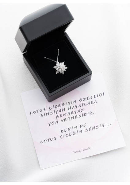 925 Ayar Gümüş Işıklı Kutuda Buzlu Lotus Çiçeği Kolye