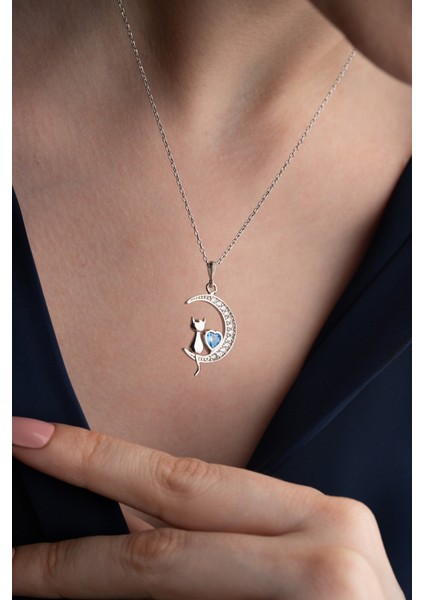 925 Ayar Gümüş Işıklı Kutuda Kedi Kolye modelleri