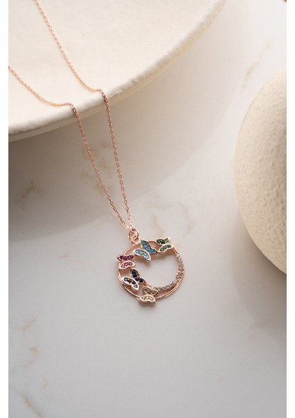 925 Ayar Gümüş Işıklı Kutuda Kelebek Kolye Kolye