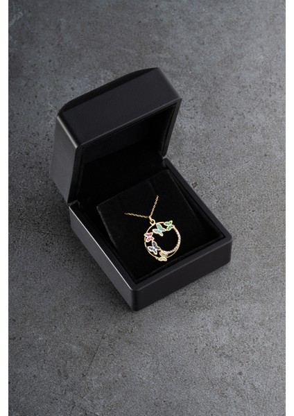 925 Ayar Gümüş Işıklı Kutuda Kelebek Kolye Kolye