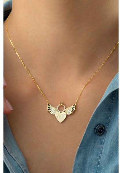 925 Ayar Gümüş Isimli Kanatlı Kalp Kolye fiyatları