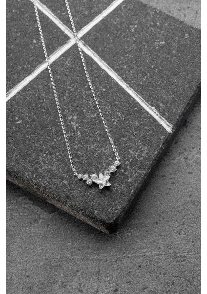 925 Ayar Gümüş Model Yıldız Model Kolye