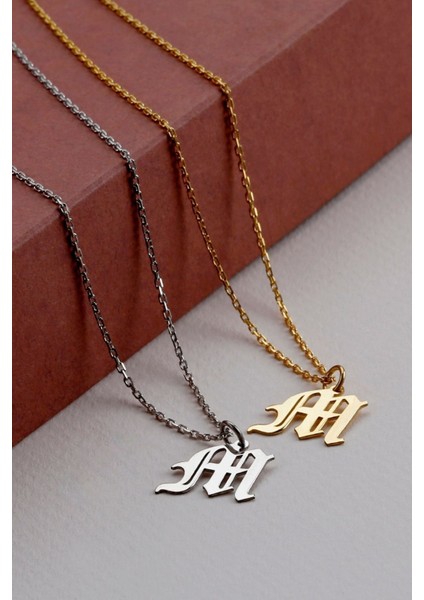 925 Ayar Gümüş Kişiye Özel Eski Ingiliz Harfli Kolye fırsatları