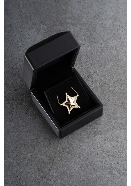 925 Ayar Gümüş Işıklı Kutuda Yıldız Model Kolye