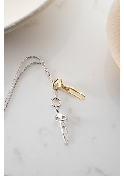 925 Ayar Gümüş Sarılan Kolye