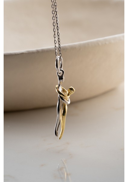 925 Ayar Gümüş Sarılan Kolye