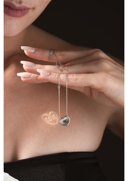 925 Ayar Yansıtmalı Aşk Kolye