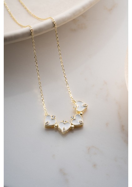 925 Ayar Gümüş Işıklı Kutuda Mıknatıslı Yonca Kolye