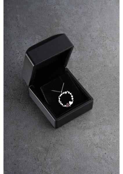 925 Ayar Gümüş Işıklı Kutuda Kelebek Kolye Kolye