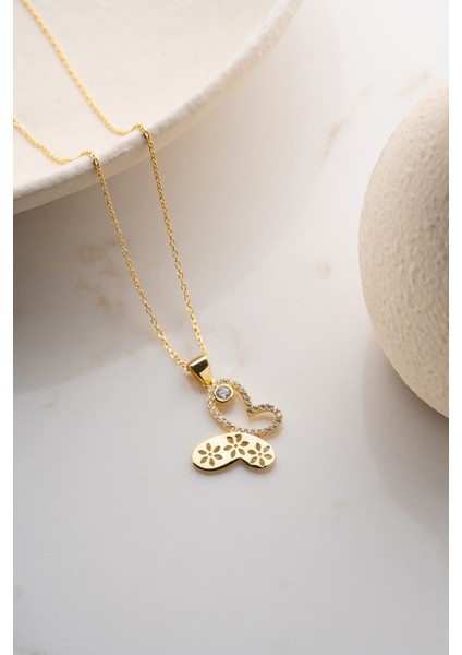 925 Ayar Gümüş Işıklı Kutuda Kelebek Kolye