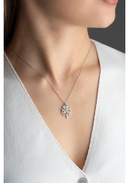 925 Ayar Gümüş Işıklı Kutuda Lotus Çiçeği Kolye modelleri