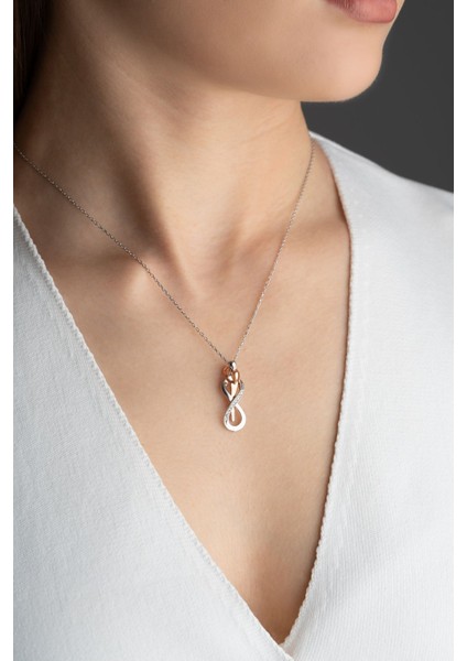 925 Ayar Gümüş Işıklı Kutuda Sarılan Çift Kolye modelleri