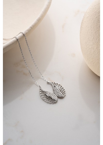 925 Ayar Gümüş Kanatlı Kelebek Kolye fırsatları