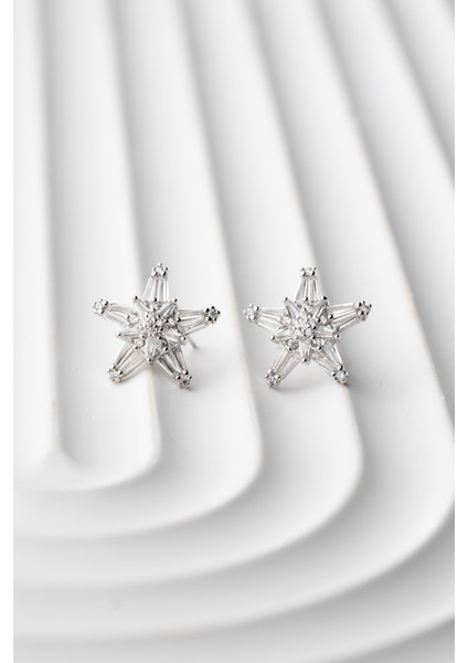 925 Ayar Gümüş Baget Yıldız Küpe fırsatları