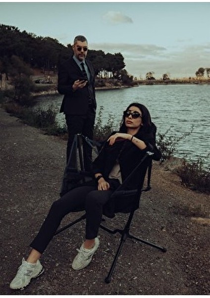 Thor Sallanan Sandalye