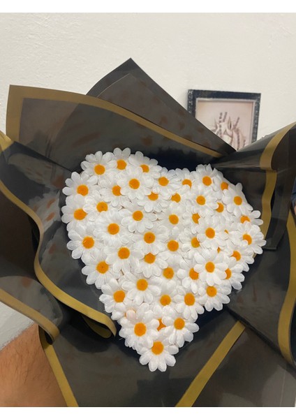 Kalpli Papatya Çiçek