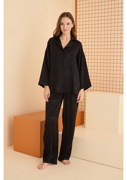 Siyah Önden Düğmeli Pijama Takım